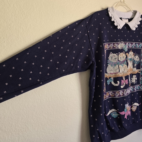 🎀Vintage SPUMONI Cat Embroidered Style Lacey Collared Sweatshirt🎀 - Picture 5 of 10